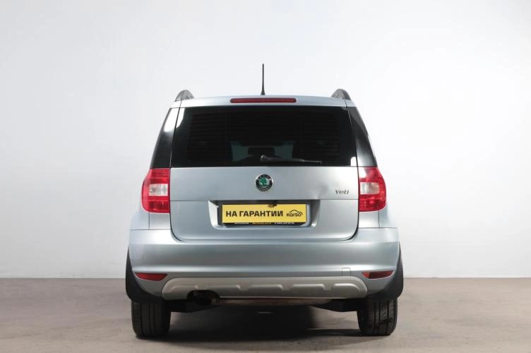 Skoda Yeti 5 из 6