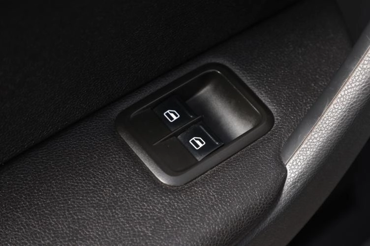 Skoda Yeti 13 из 16