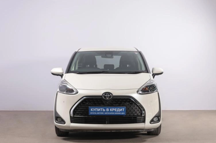 Toyota Sienta 2 из 6