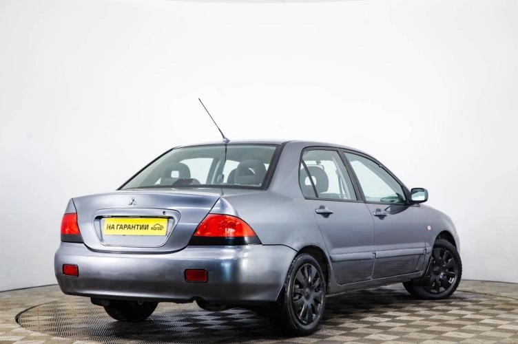 Mitsubishi Lancer 4 из 6