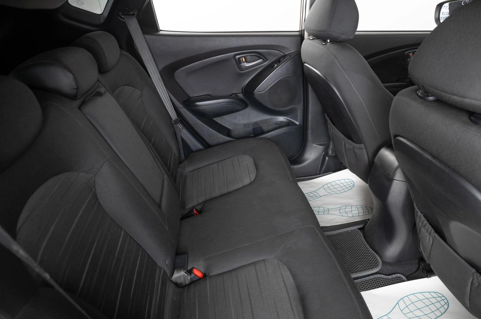 Hyundai ix35 9 из 22