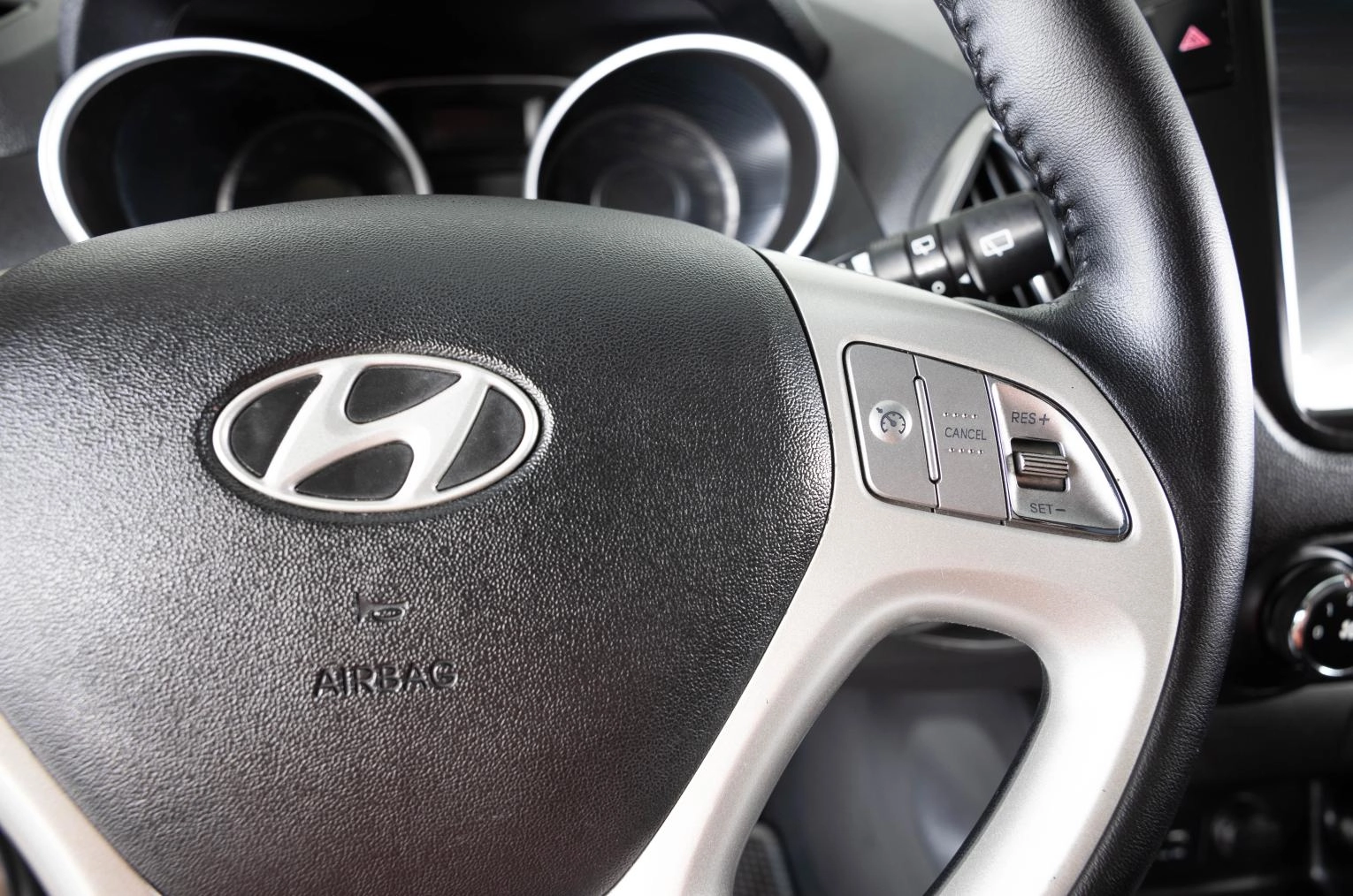 Hyundai ix35 18 из 22