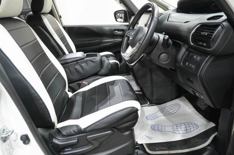 Nissan Serena 6 из 6