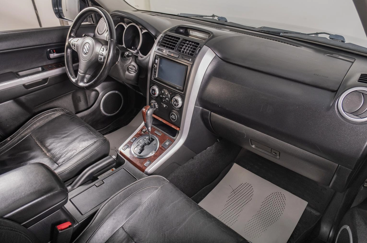 Suzuki Grand Vitara 17 из 19