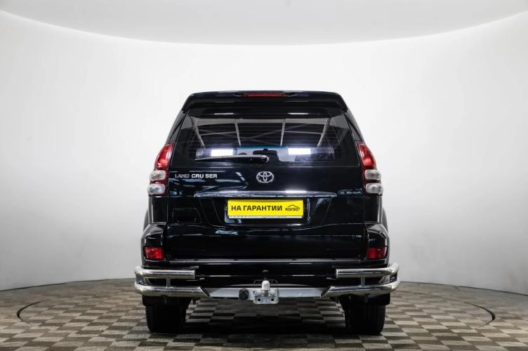 Toyota Land Cruiser Prado 5 из 6