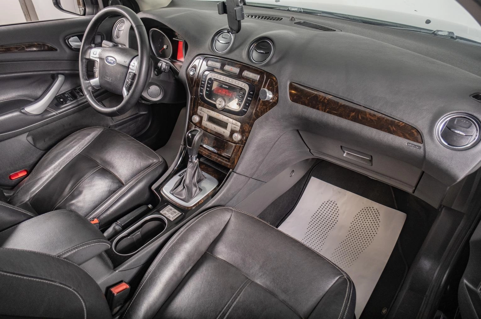Ford Mondeo 17 из 18