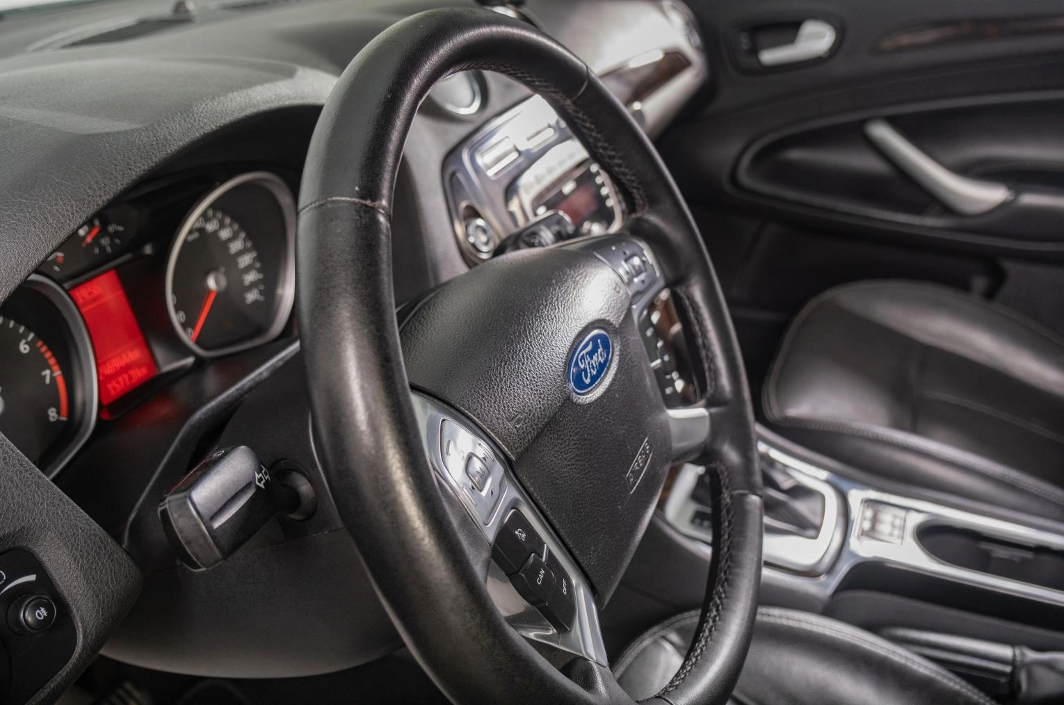 Ford Mondeo 12 из 18