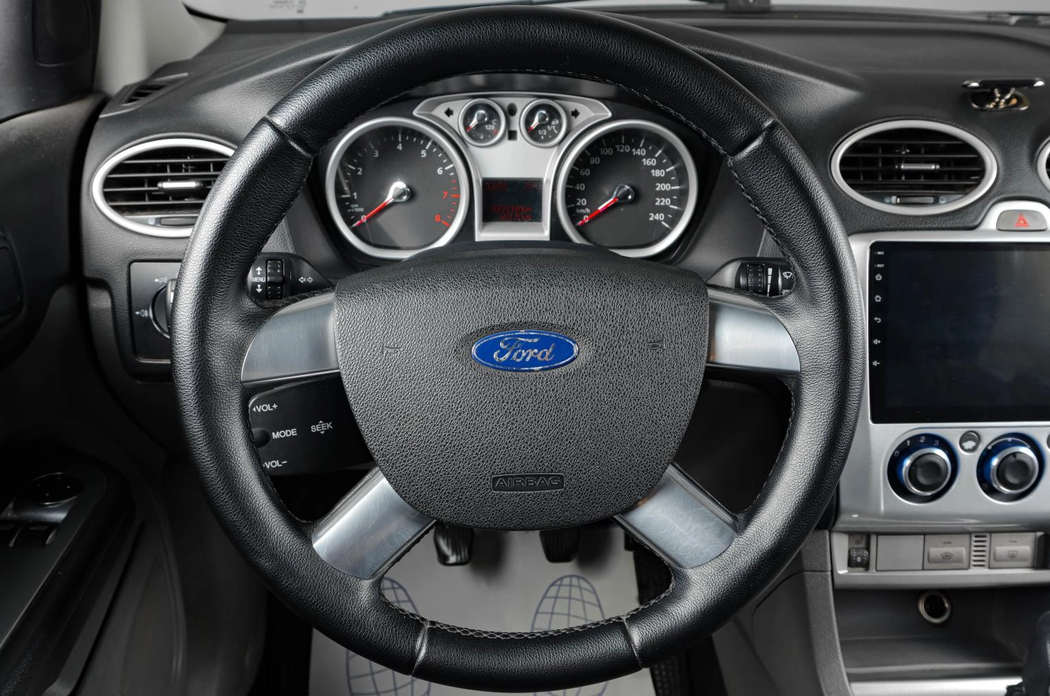 Ford Focus 13 из 16