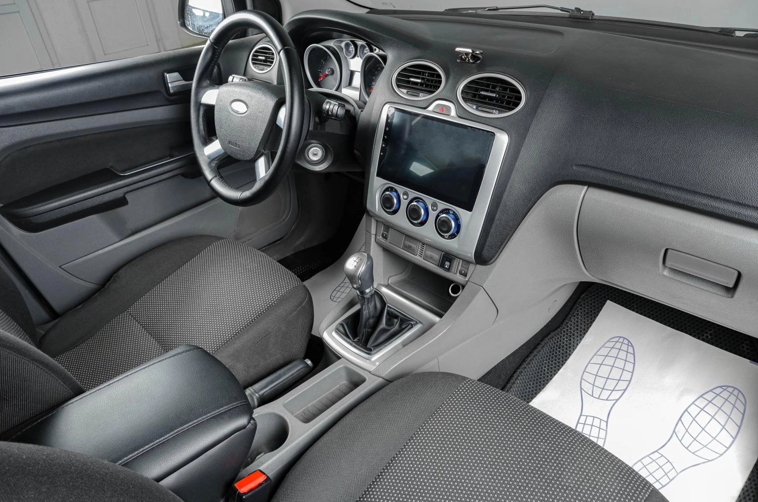 Ford Focus 10 из 16