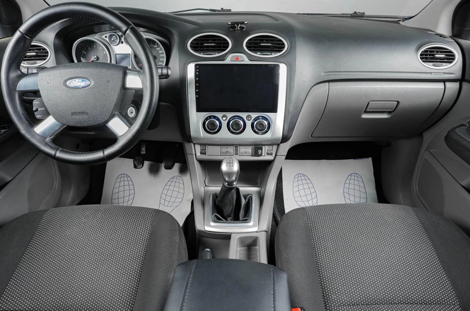 Ford Focus 12 из 16