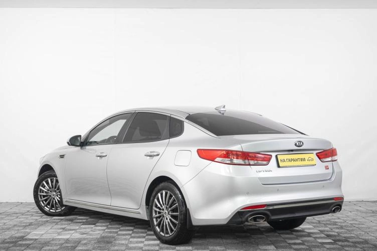 KIA Optima 4 из 6