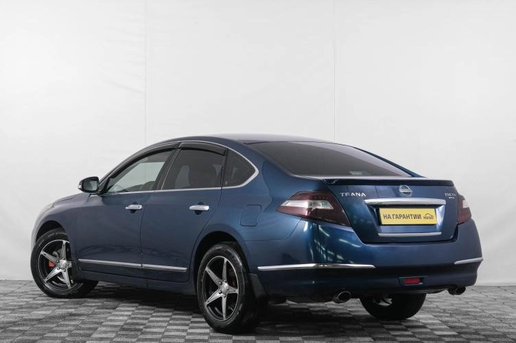 Nissan Teana 4 из 6