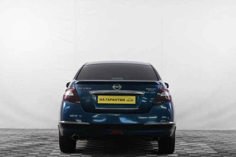Nissan Teana 5 из 6