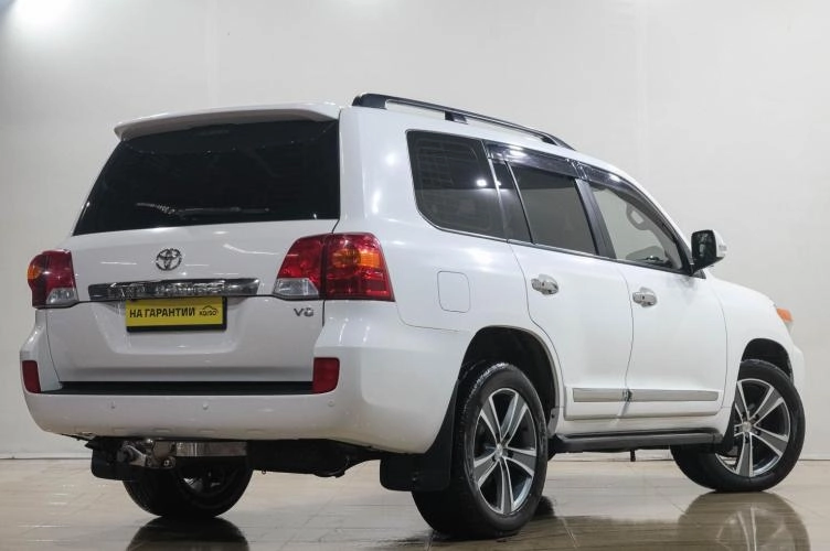 Toyota Land Cruiser 6 из 6