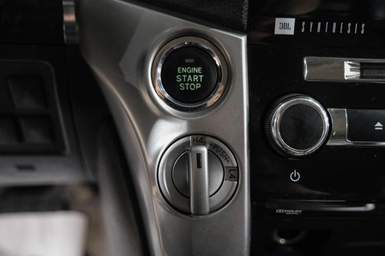 Toyota Land Cruiser 31 из 48