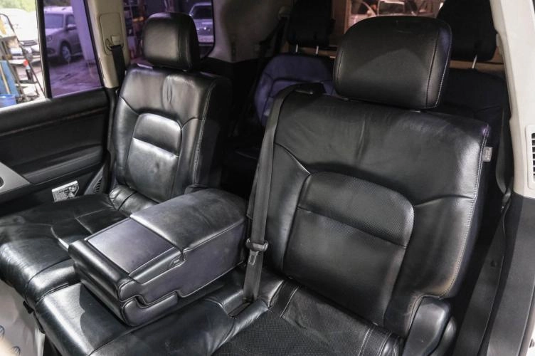 Toyota Land Cruiser 44 из 48
