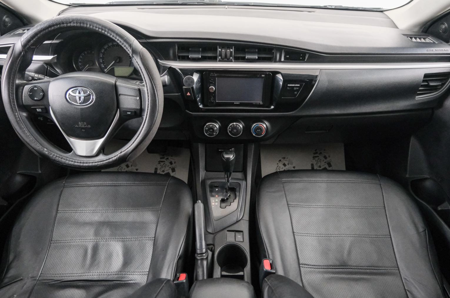 Toyota Corolla 10 из 23