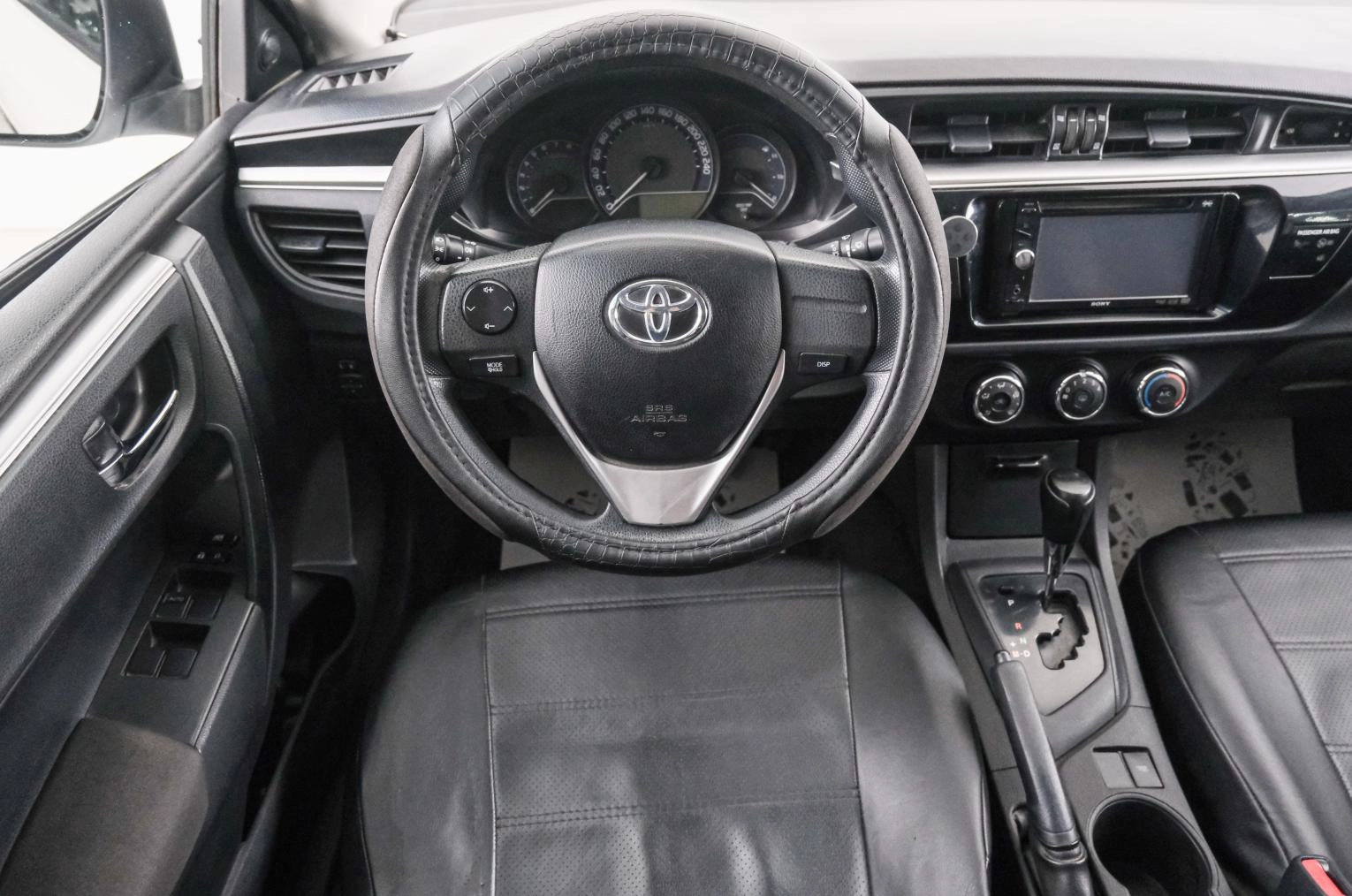 Toyota Corolla 14 из 23