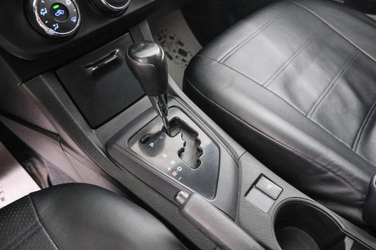 Toyota Corolla 17 из 23