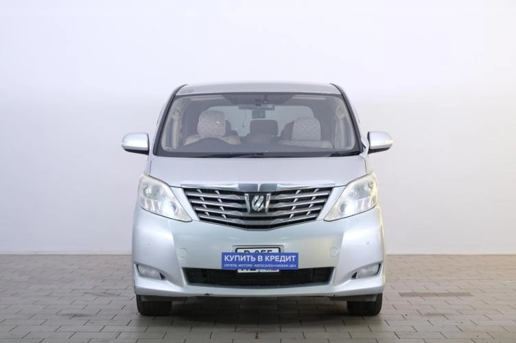 Toyota Alphard 2 из 6