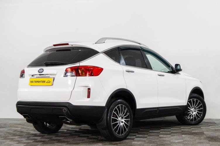 FAW Besturn X80 4 из 6