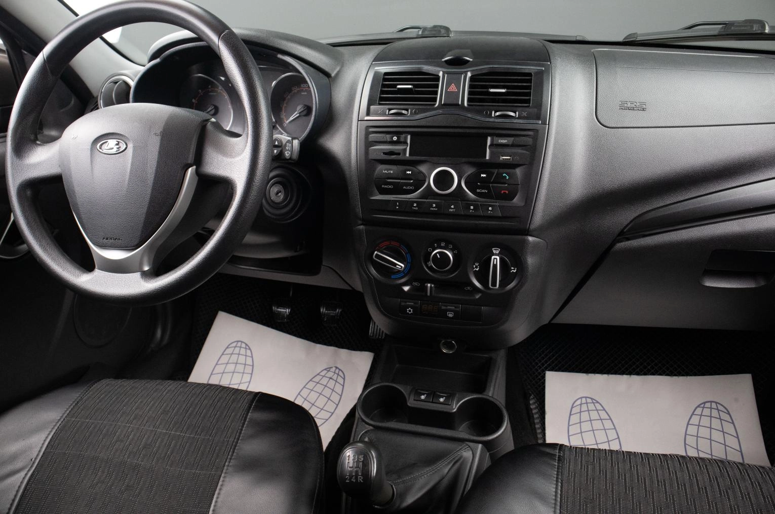 ВАЗ (LADA) Granta 8 из 16