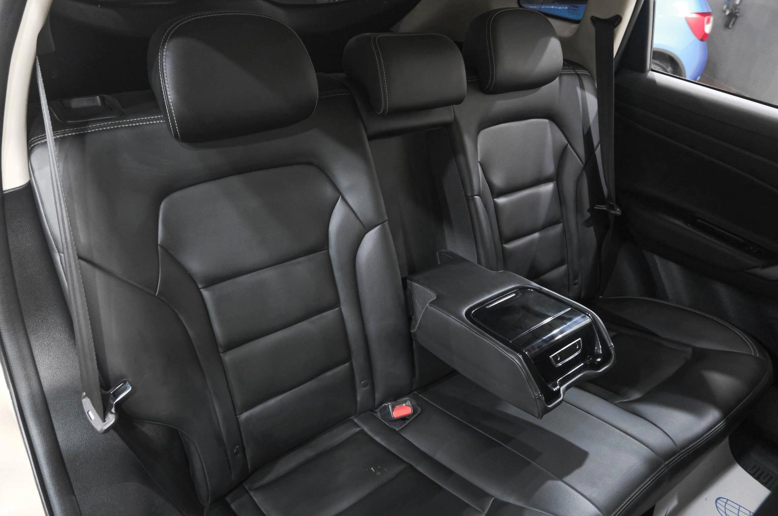 Geely Atlas 33 из 38