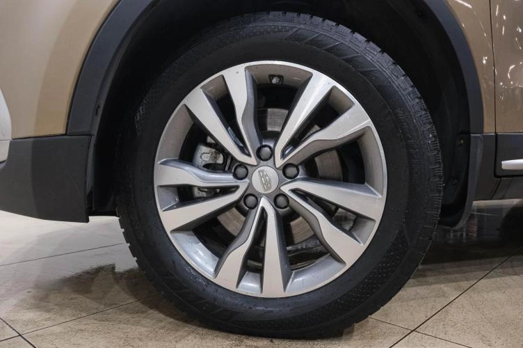 Geely Atlas 11 из 38