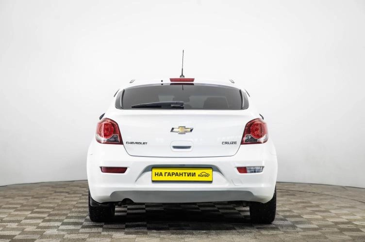Chevrolet Cruze 5 из 6