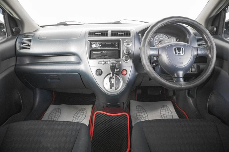 Honda Civic 12 из 17