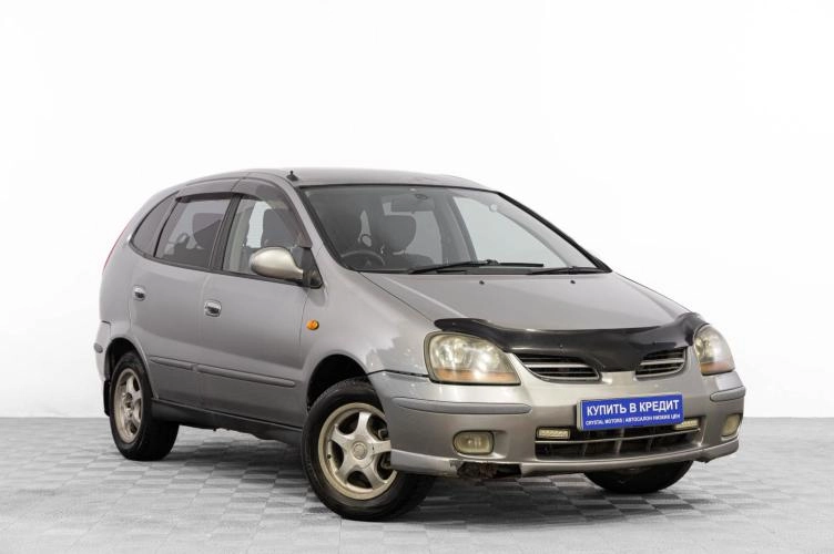 Nissan Tino 1 из 6