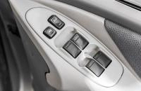 Nissan Tino 9 из 18