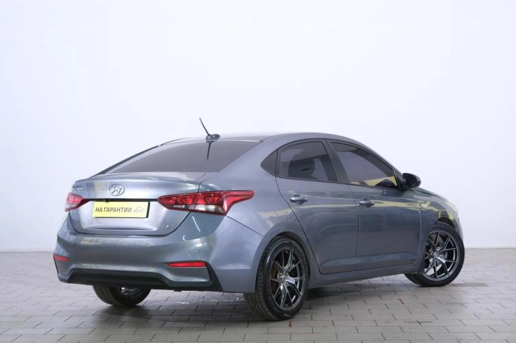 Hyundai Solaris 6 из 6