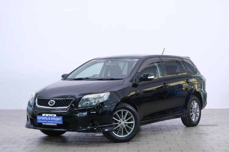 Toyota Corolla Fielder 3 из 6