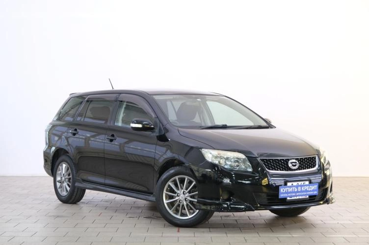 Toyota Corolla Fielder 1 из 6