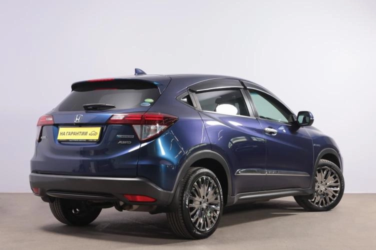 Honda Vezel 6 из 6