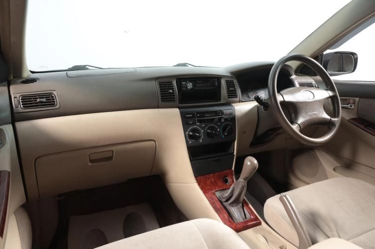 Toyota Corolla 7 из 16