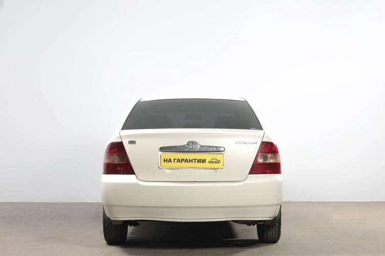 Toyota Corolla 5 из 6