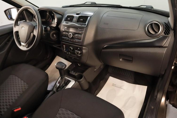 ВАЗ (LADA) Granta 9 из 15