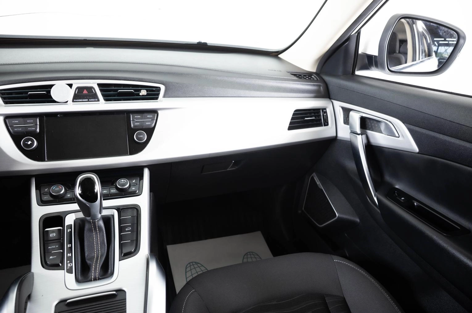 Geely Atlas 13 из 20