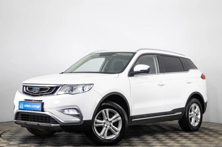 Geely Atlas 3 из 6