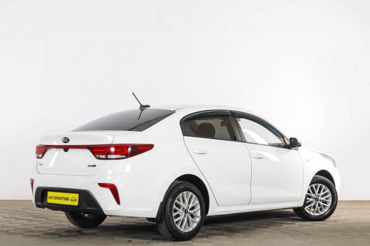 KIA Rio 6 из 6