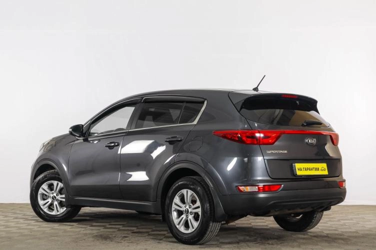 KIA Sportage 4 из 6