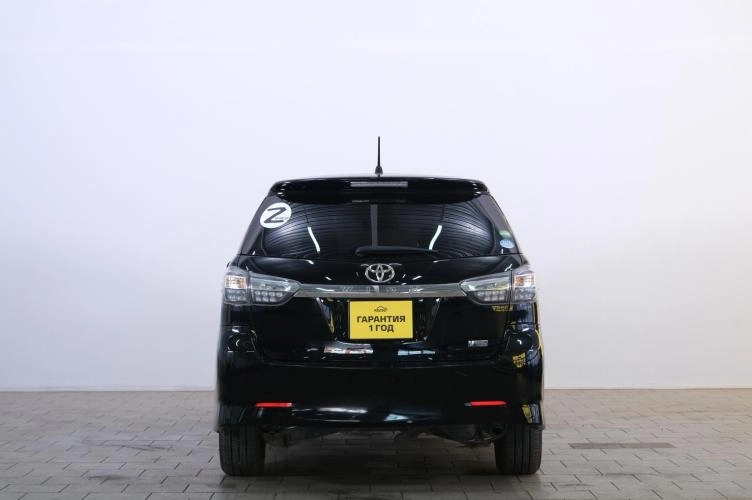 Toyota Wish 5 из 6