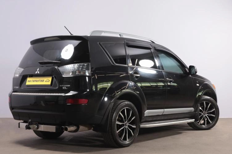 Mitsubishi Outlander 6 из 19