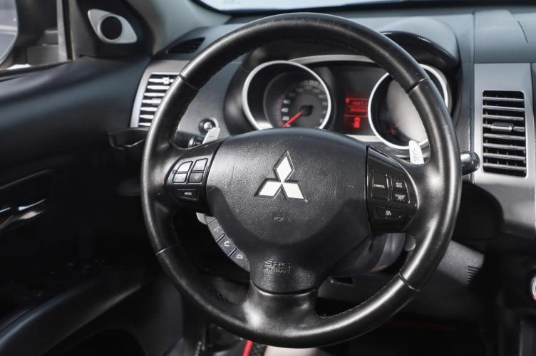 Mitsubishi Outlander 11 из 19