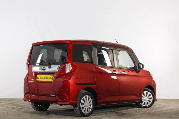 Toyota Roomy 6 из 6