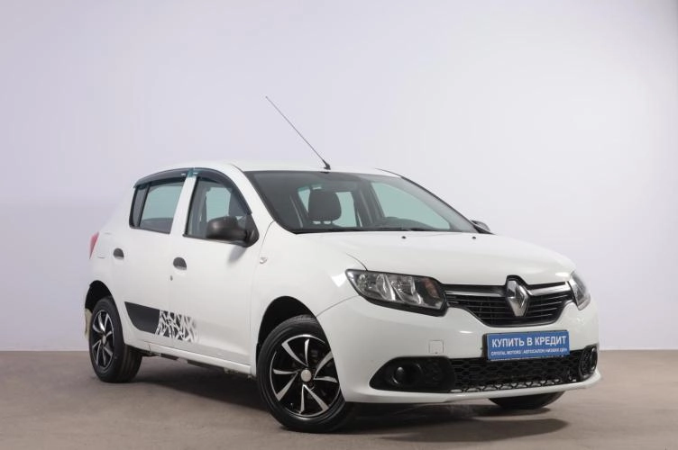 Renault Sandero 1 из 6