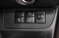 Toyota Sienta 25 из 35