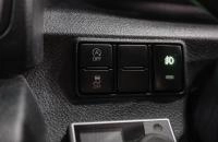 Toyota Sienta 28 из 35